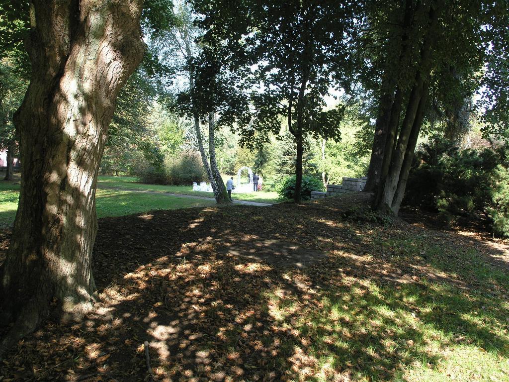 Vila Olga Jevany Luaran gambar