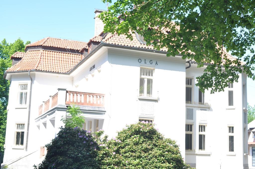 Vila Olga Jevany Luaran gambar